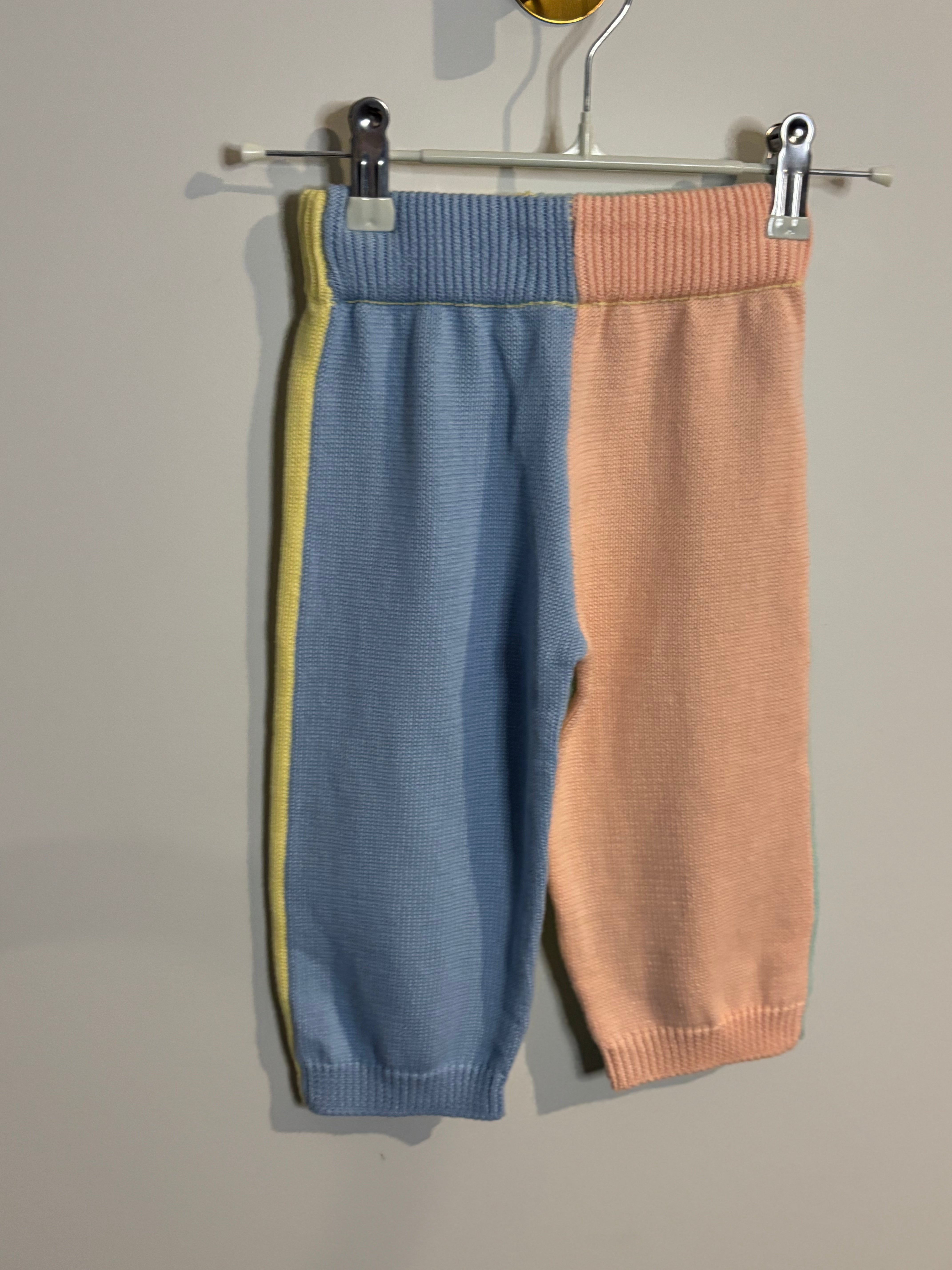 Knit Pullover and Matching Knit Pants Set - Pastel Colourblock